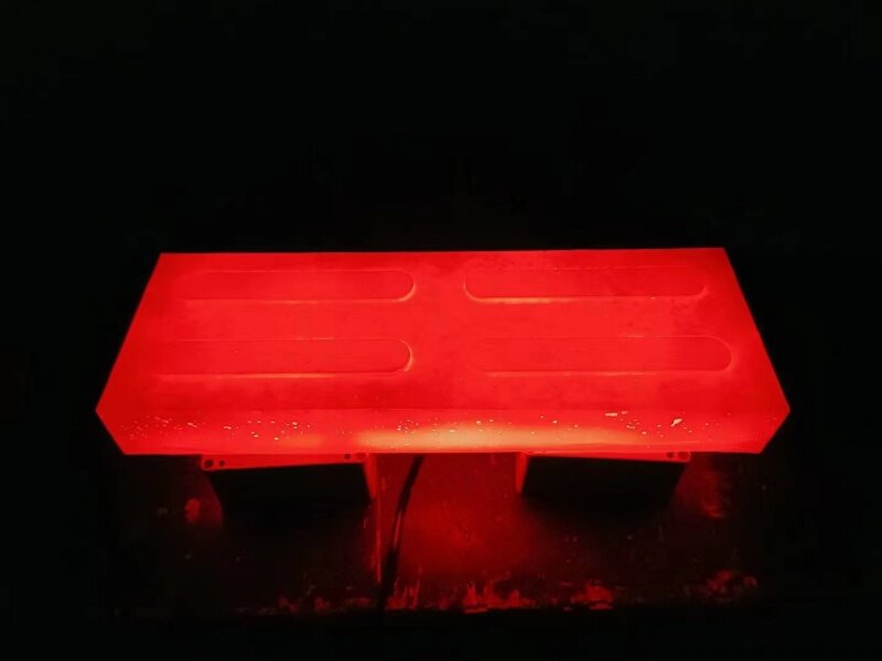 智能斑馬線(xiàn)地磚燈